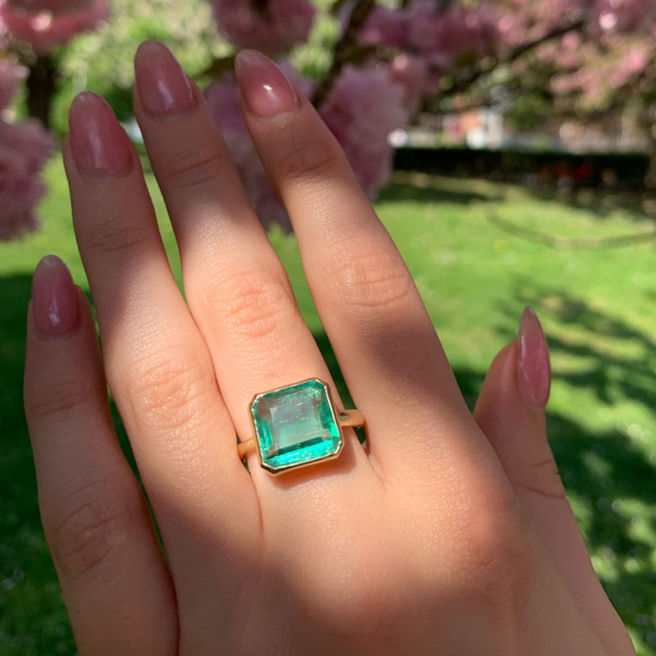 How to Style Emerald Stone Jewelry for Effortless Everyday Elegance