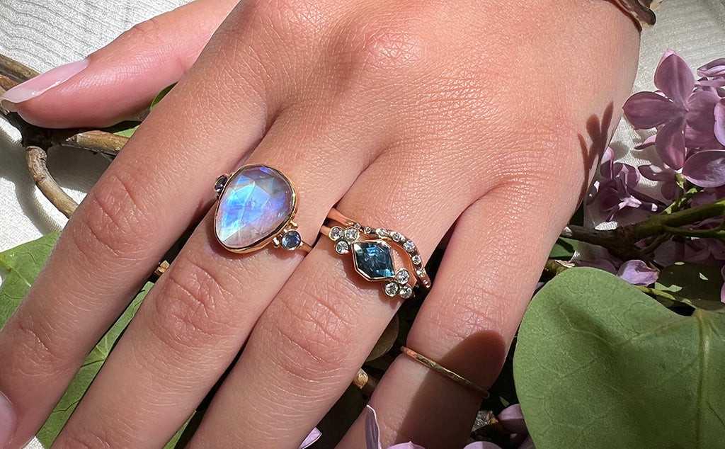 A Guide to The Oceanic Beauty: Sapphire Engagement Rings