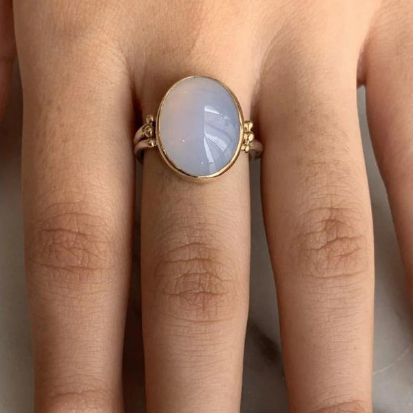 14k yellow gold Chalcedony Sugarloaf ring with gold accent beads